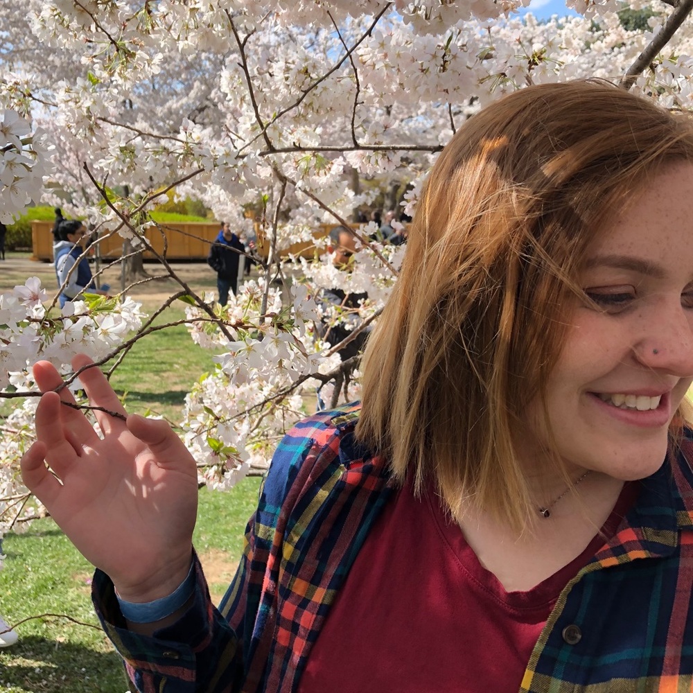 Meet your Posher, Hannah